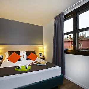 Citadines Presqu'ile Апарт-отель