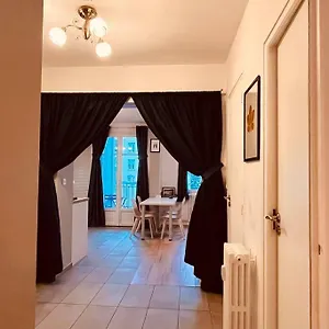  Appartement Traversant Elegant - Parking Prive