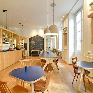 Slo Les Pentes (adults Only) Hostel