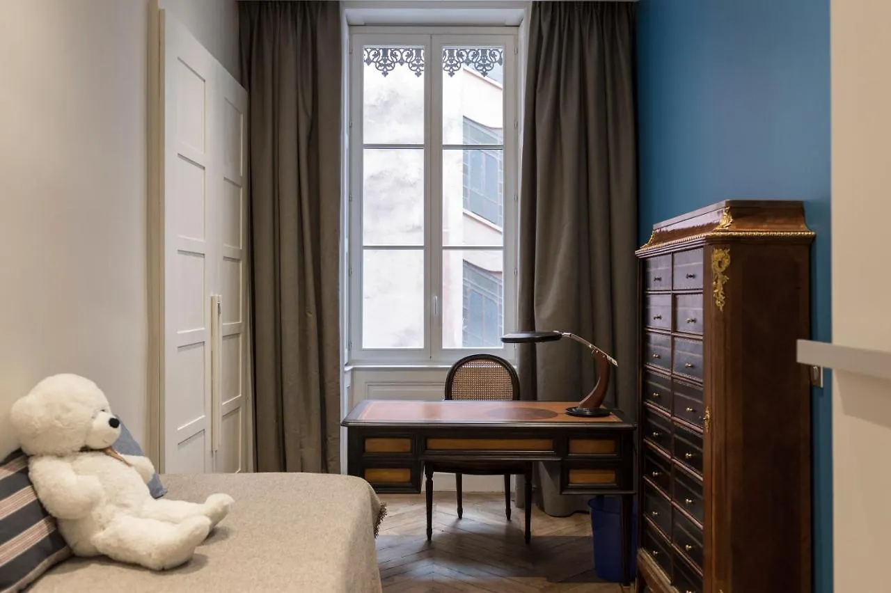 Ella - Magnifique Appartement Lyon Apartment